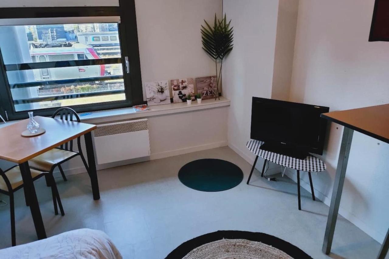 Studio Confortable Hyper Centre De Tours Apartamento Exterior foto